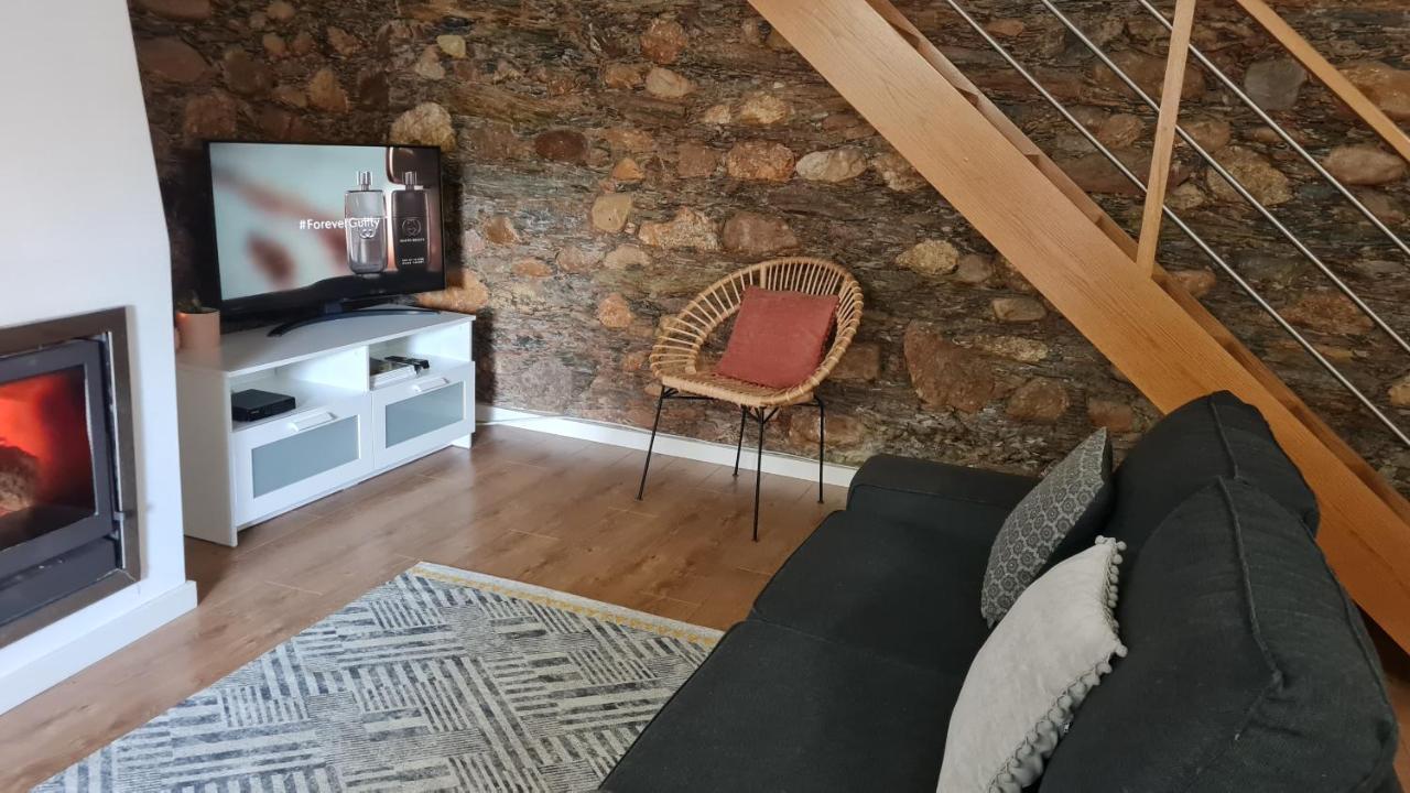 Casa Do Adro Da Igreja Velha Villa Janeiro de Cima Екстериор снимка